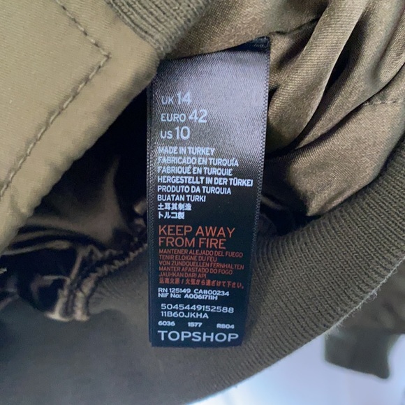 TOPSHOP Oversized Bomber Jacket - Picture 4 of 4